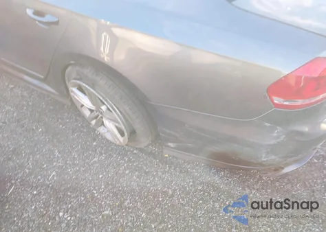 2015 Volkswagen Passat 3.6L V6 Sel Premium из США, поврежденный, VIN 1VWCM7A30FC013225